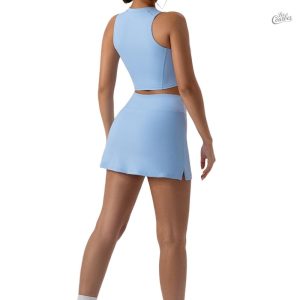 Haut col sportif pour un look tendance
