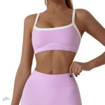 Brassière de sport avec encolure tendance