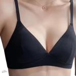 Triangle sans fil, féminité et confort