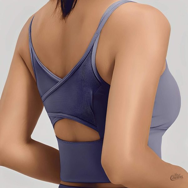 Brassière de sport avec soutien renforcé et style moderne
