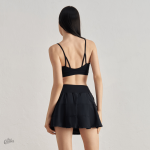 Brassière de sport élégante et minimaliste