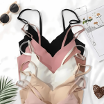 Simplicité et confort réunis dans un bralette sans armatures