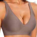Soutien-gorge sans armatures avec décolleté plongeant