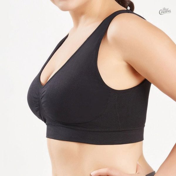 Élégant soutien-gorge sport avec un design minimaliste