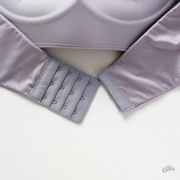 Soutien-gorge à fermeture frontale, discret et confortable